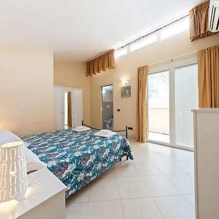 Ghibellina Apartments * Florence